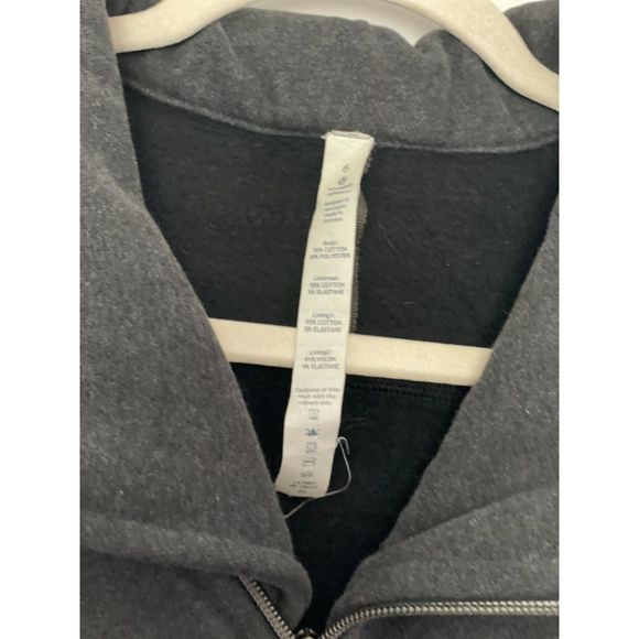 Lululemon Full Zip Jacket Size 6 could fit XS-Small Gray Active L10 - Picture 5 of 14